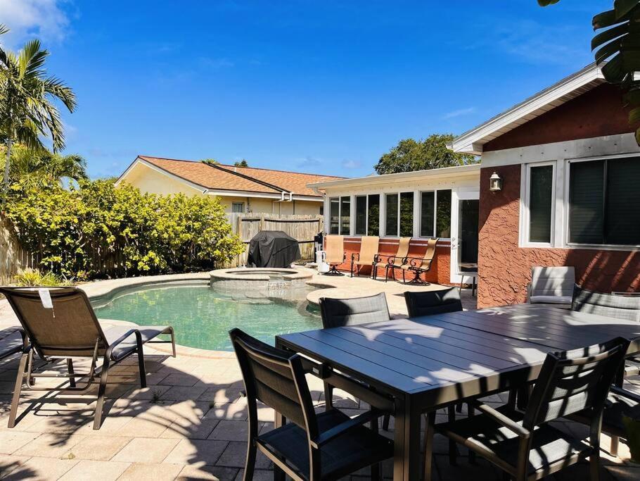 5Bed2Bath Pool Home Walking Distance From Beach! Clearwater Beach Exterior foto