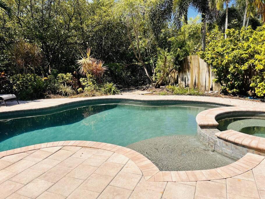 5Bed2Bath Pool Home Walking Distance From Beach! Clearwater Beach Exterior foto