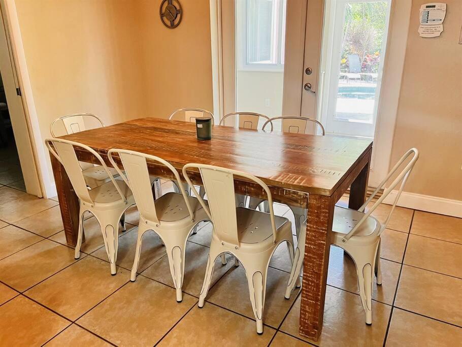 5Bed2Bath Pool Home Walking Distance From Beach! Clearwater Beach Exterior foto
